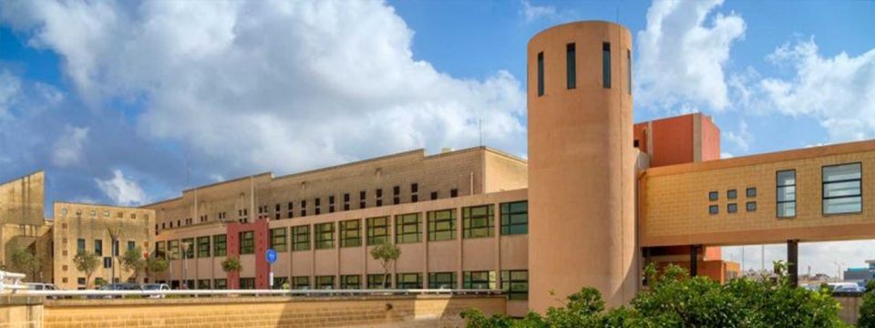 Mater Dei Hospital in Malta extends their sustainability mission and completes their full transition to highly energy-efficient thermal systems with low-GWP refrigerants